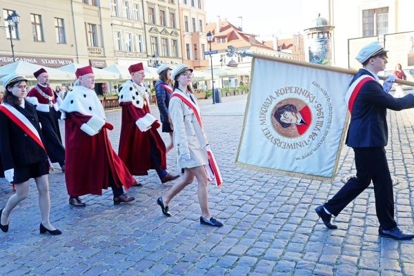 Kliknij, aby powiększyć zdjęcie.