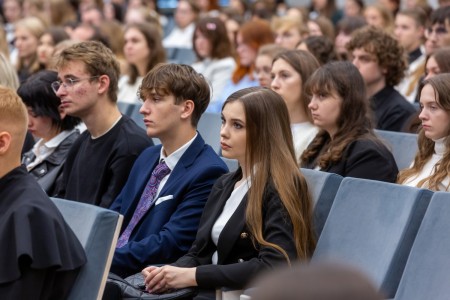 Immatrykulacja studentów I roku 2024/2025. Kliknij, aby powiększyć zdjęcie.