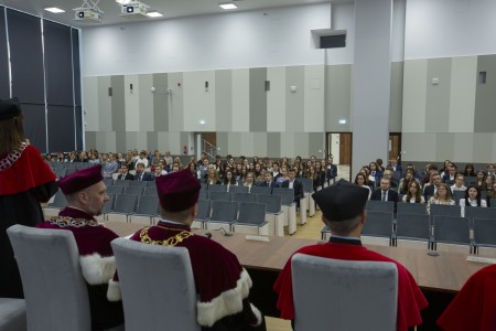 Immatrykulacja studentów Wydziału Lekarskiego . Kliknij, aby powiększyć zdjęcie.