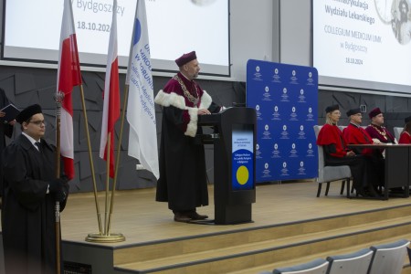 Immatrykulacja studentów Wydziału Lekarskiego . Kliknij, aby powiększyć zdjęcie.