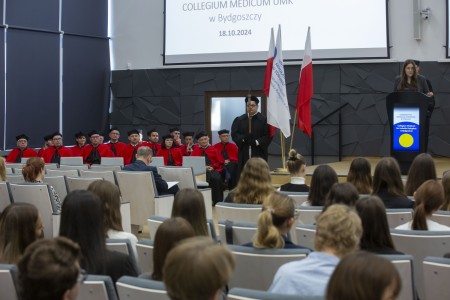 Immatrykulacja studentów Wydziału Lekarskiego . Kliknij, aby powiększyć zdjęcie.