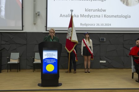 Dyplomatorium absolwentów kierunków analityka medyczna, kosmetologia 26.10.2024 . Kliknij, aby powiększyć zdjęcie.