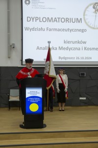 Dyplomatorium absolwentów kierunków analityka medyczna, kosmetologia 26.10.2024 . Kliknij, aby powiększyć zdjęcie.