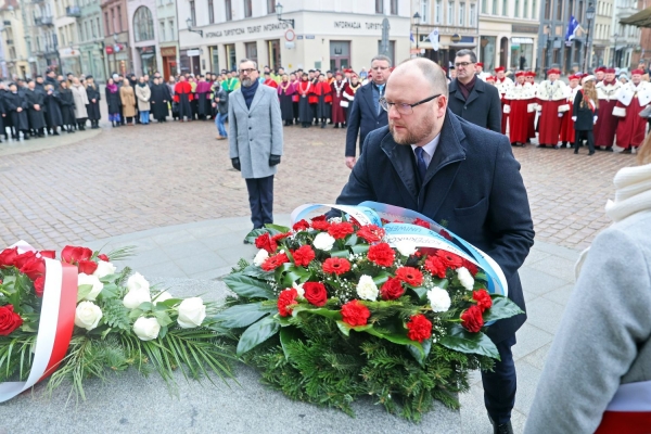 Kliknij, aby powiększyć zdjęcie.