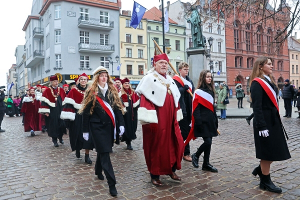 Kliknij, aby powiększyć zdjęcie.